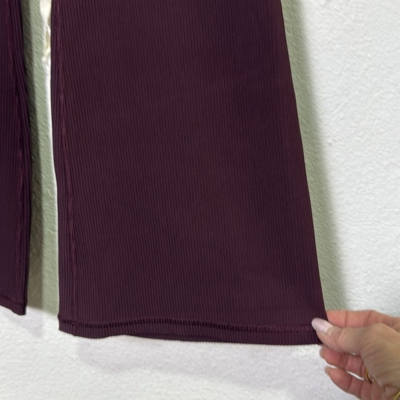 Athleta Maroon Color Salutation Stash Rib Flare At Pull On Pants Small - Picture 4 of 14